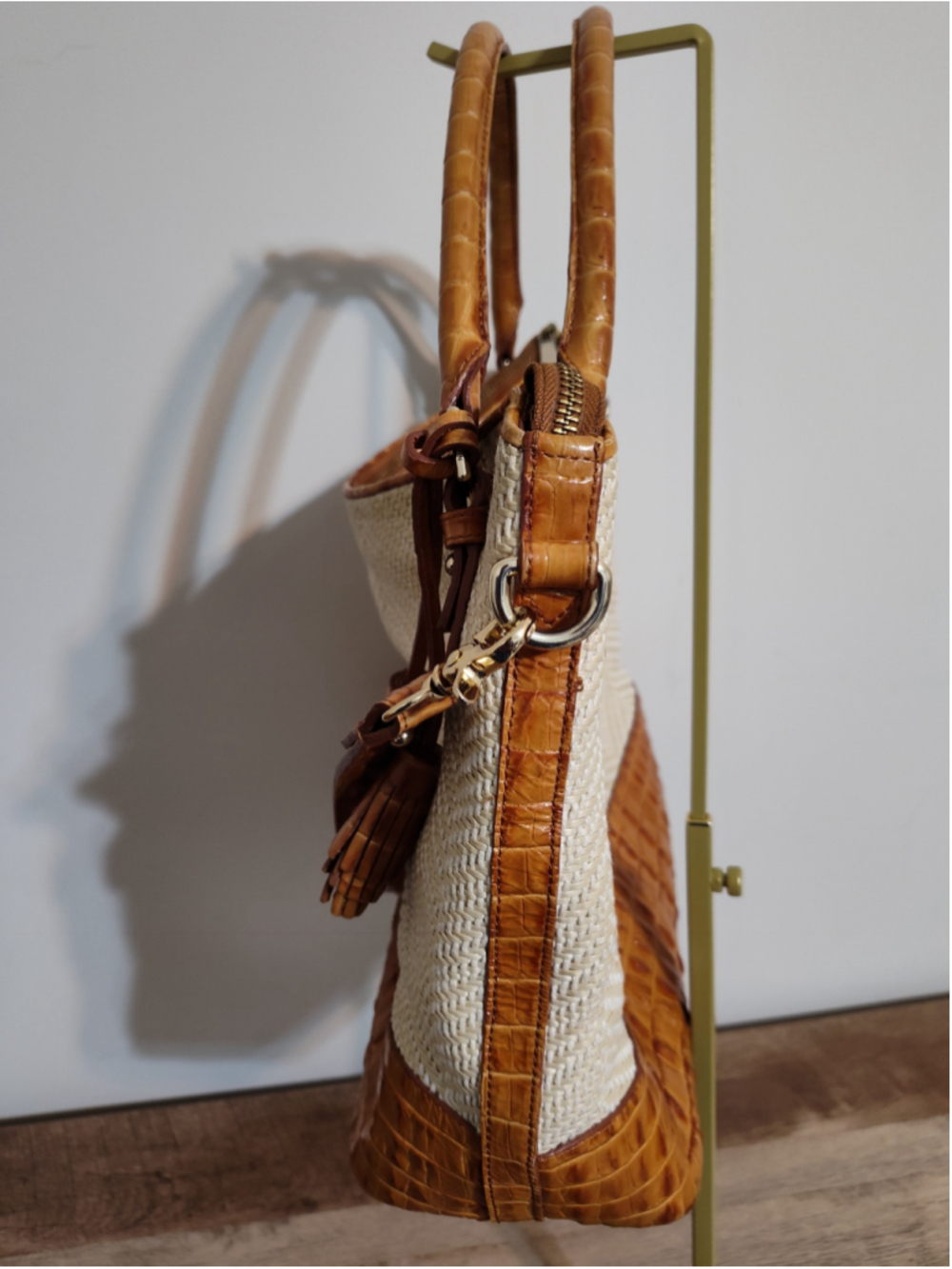 Women's Brahmin Shoulder Bag One Size Beige Brown Woven Leather - Picture 4 of 16